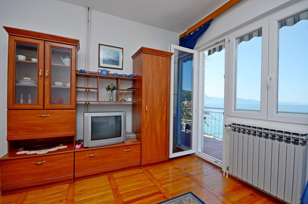 Apartment Ksenija Drvenik  Ngoại thất bức ảnh
