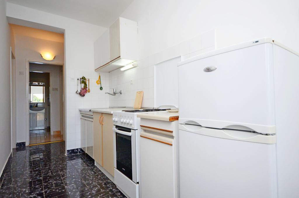 Apartment Ksenija Drvenik  Ngoại thất bức ảnh
