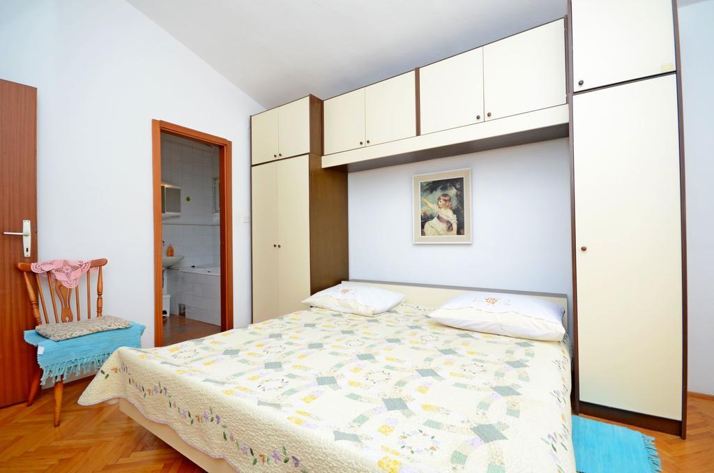 Apartment Ksenija Drvenik  Ngoại thất bức ảnh