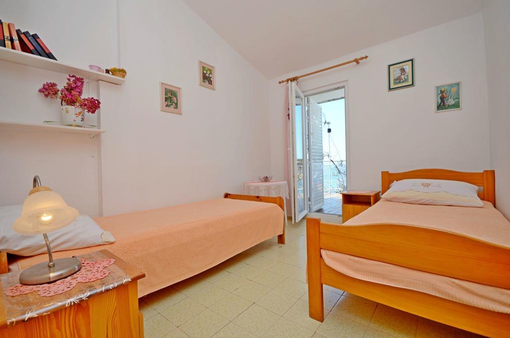 Apartment Ksenija Drvenik  Ngoại thất bức ảnh